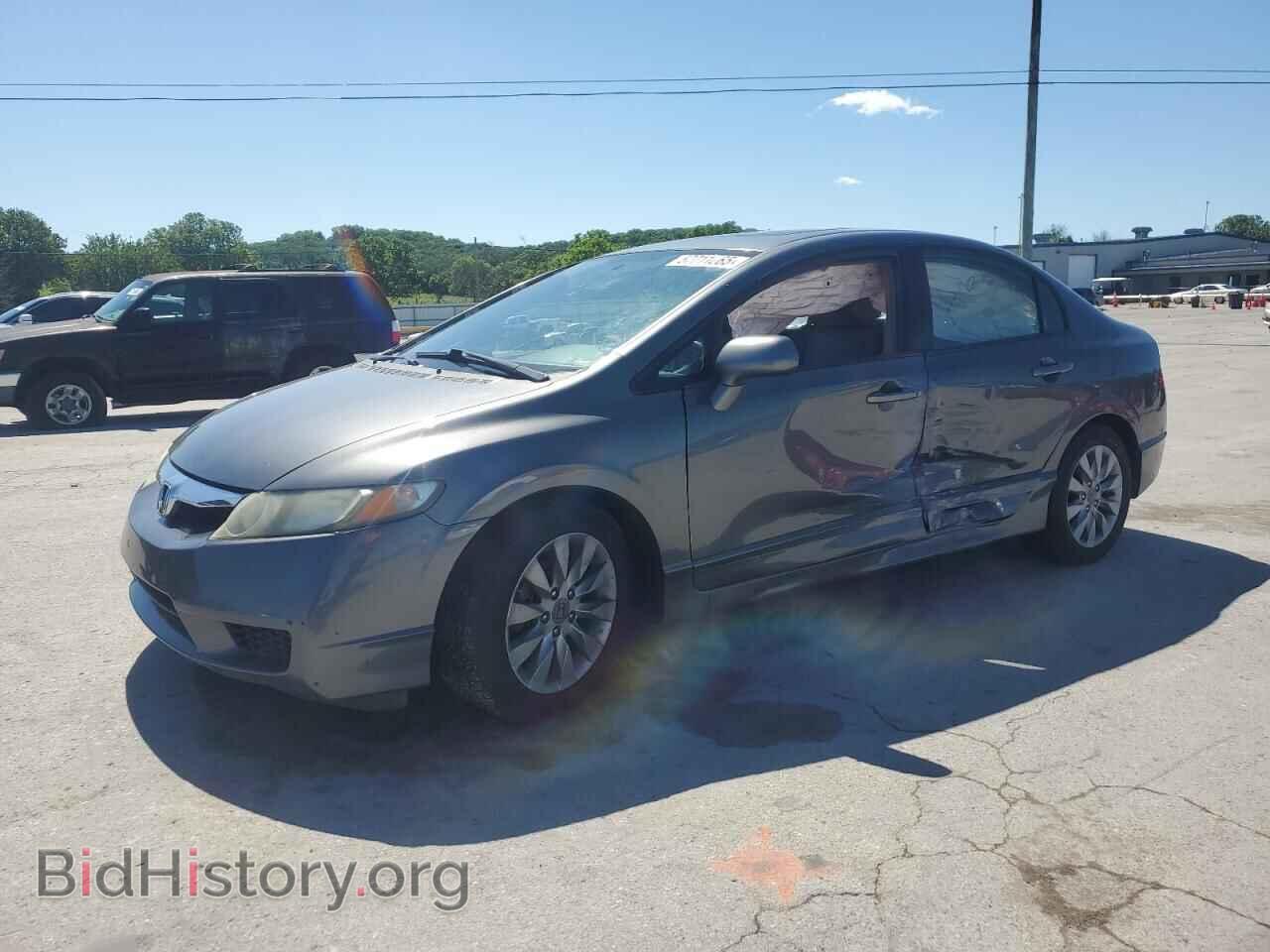Фотография 19XFA1F97AE021276 - HONDA CIVIC 2010