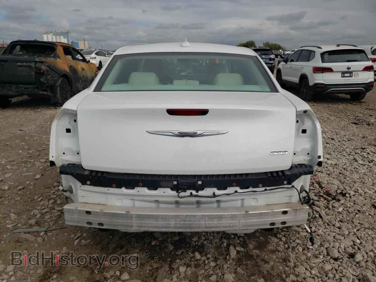 2015 CHRYSLER 300 - VIN: 2C3CCAAG1FH849293 - Фото 6