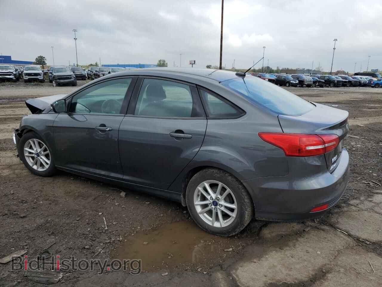 2017 FORD FOCUS - VIN: 1FADP3F2XHL209446 - Фото 2