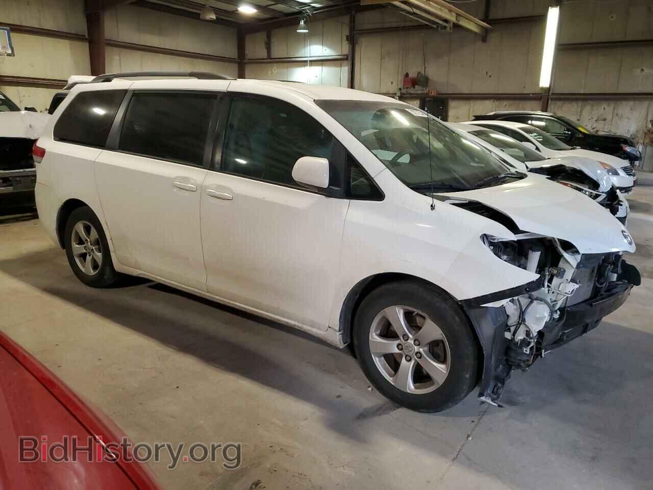 2011 TOYOTA All Models - VIN: 5TDKK3DC2BS101856 - Photo 4