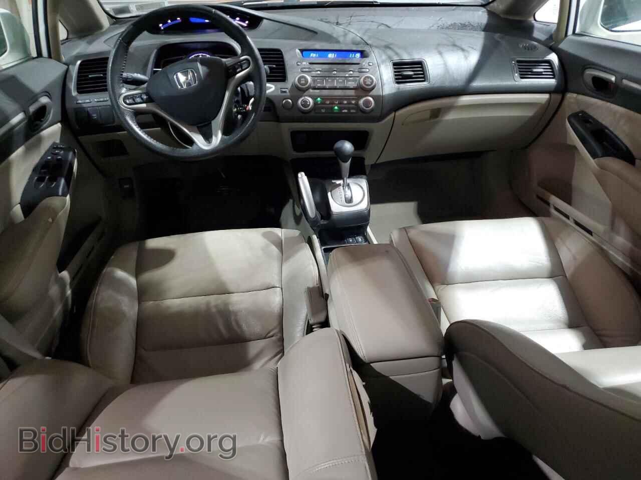2011 HONDA CIVIC - VIN: 19XFA1F95BE024372 - Фото 8