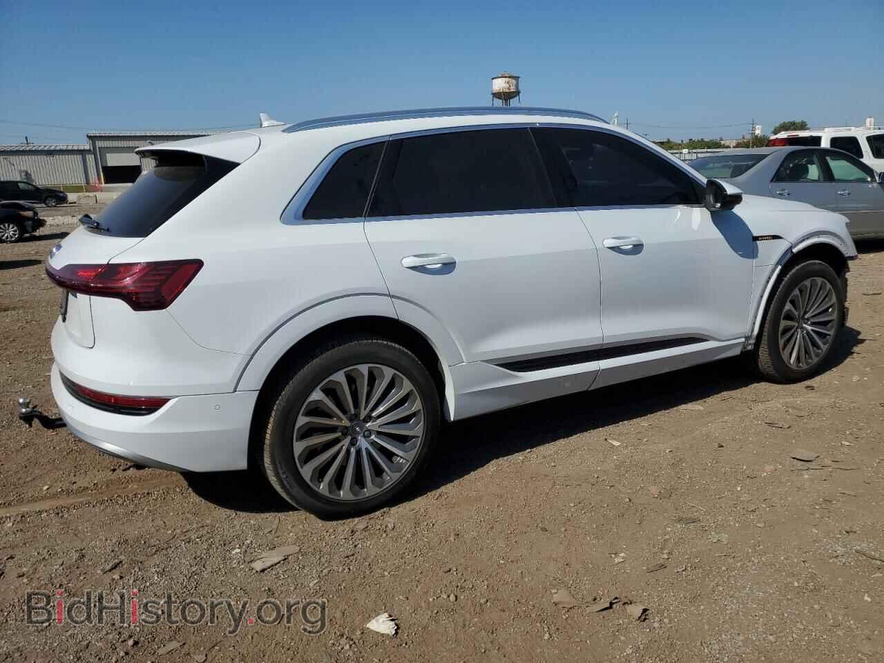 2019 AUDI E-TRON - VIN: WA1VAAGE5KB008476 - Фото 3