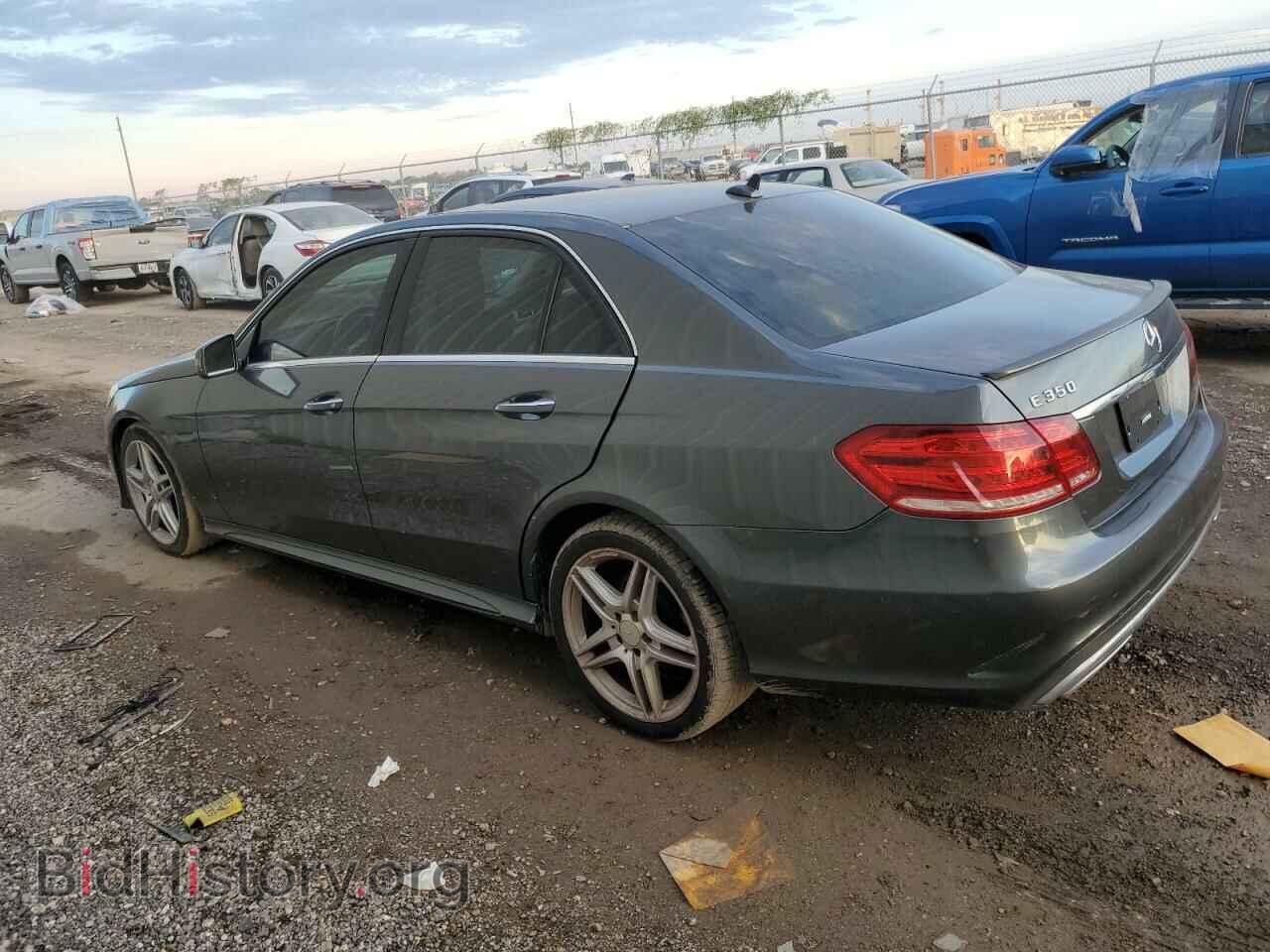 2014 MERCEDES-BENZ E-CLASS - VIN: WDDHF5KB5EA823723 - Фото 2