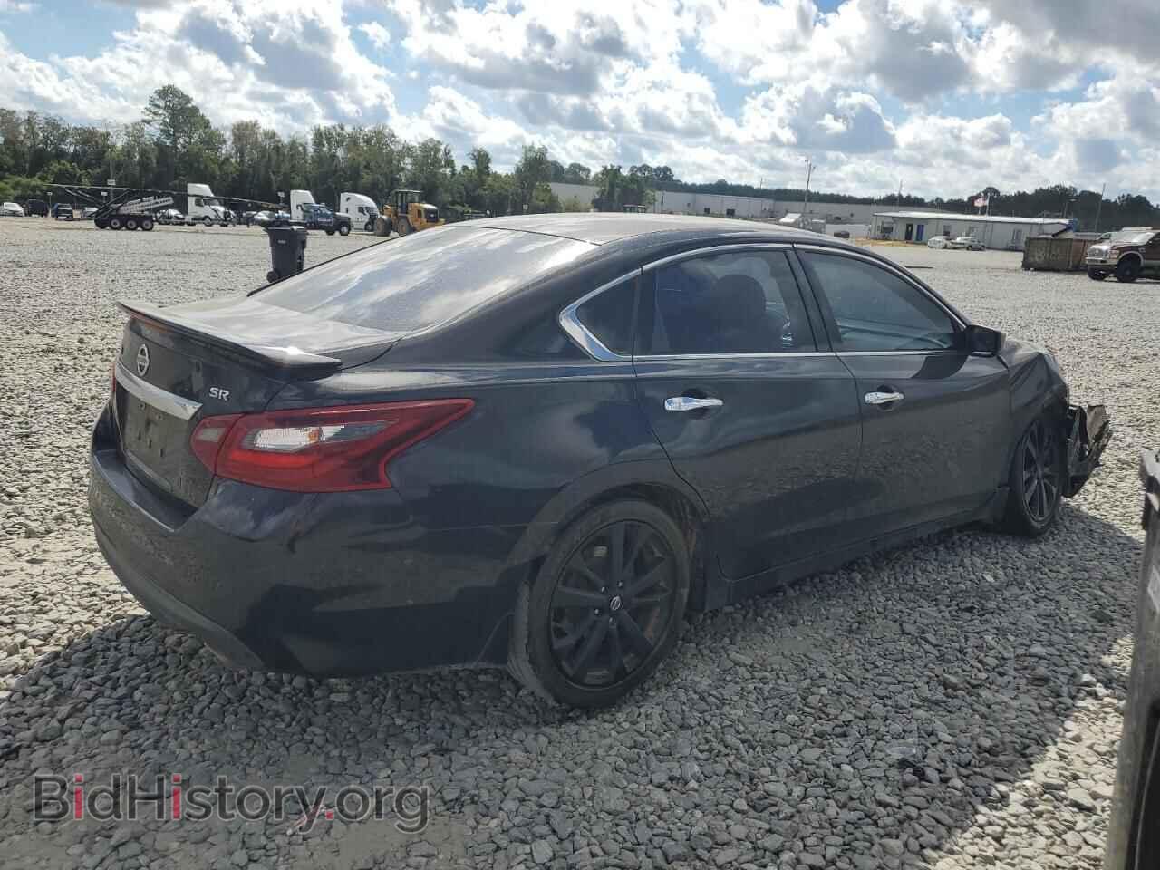 2017 NISSAN ALTIMA - VIN: 1N4AL3AP1HN334583 - Фото 3