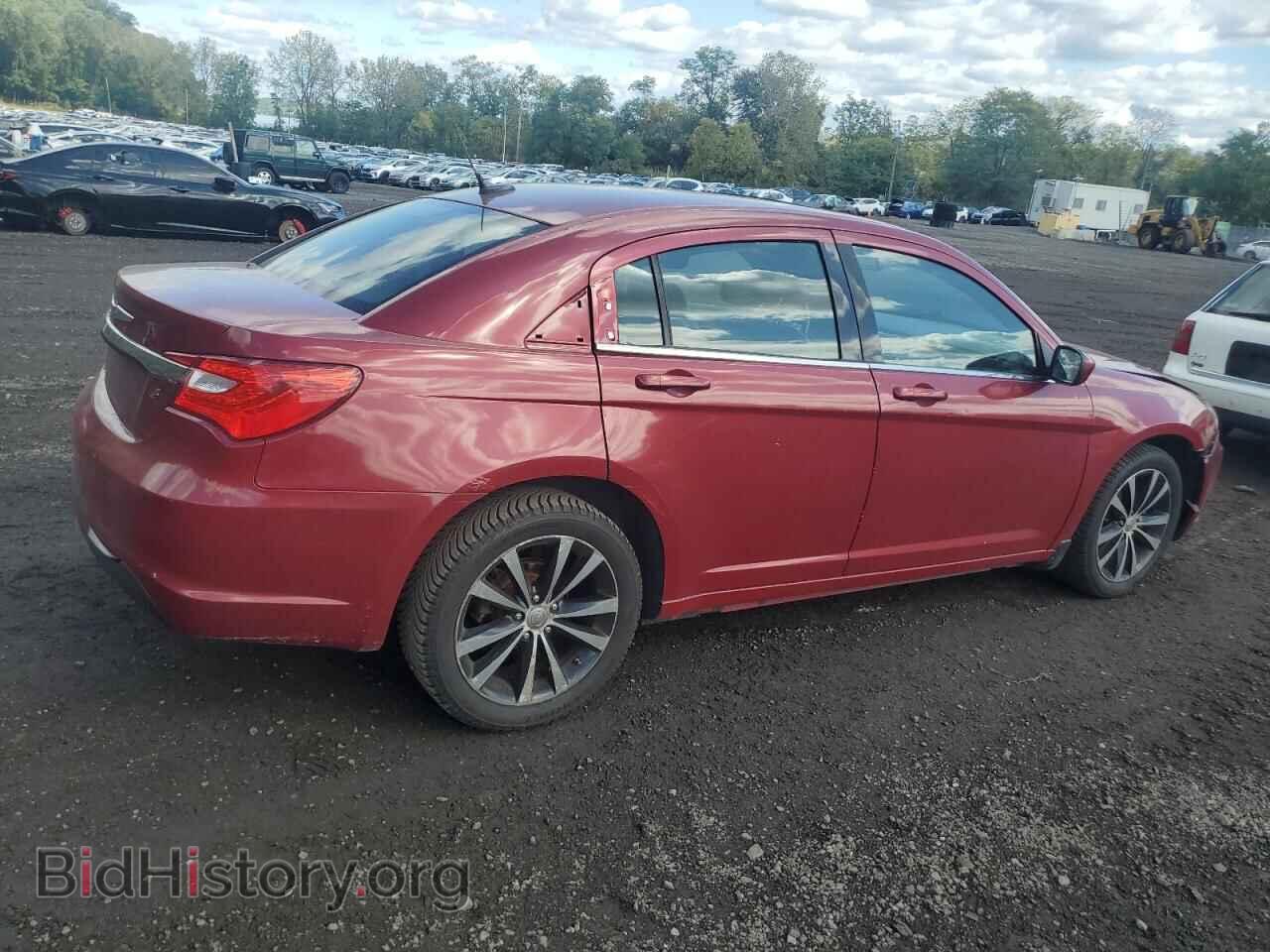2011 CHRYSLER 200 - VIN: 1C3BC8FG3BN567722 - Фото 3