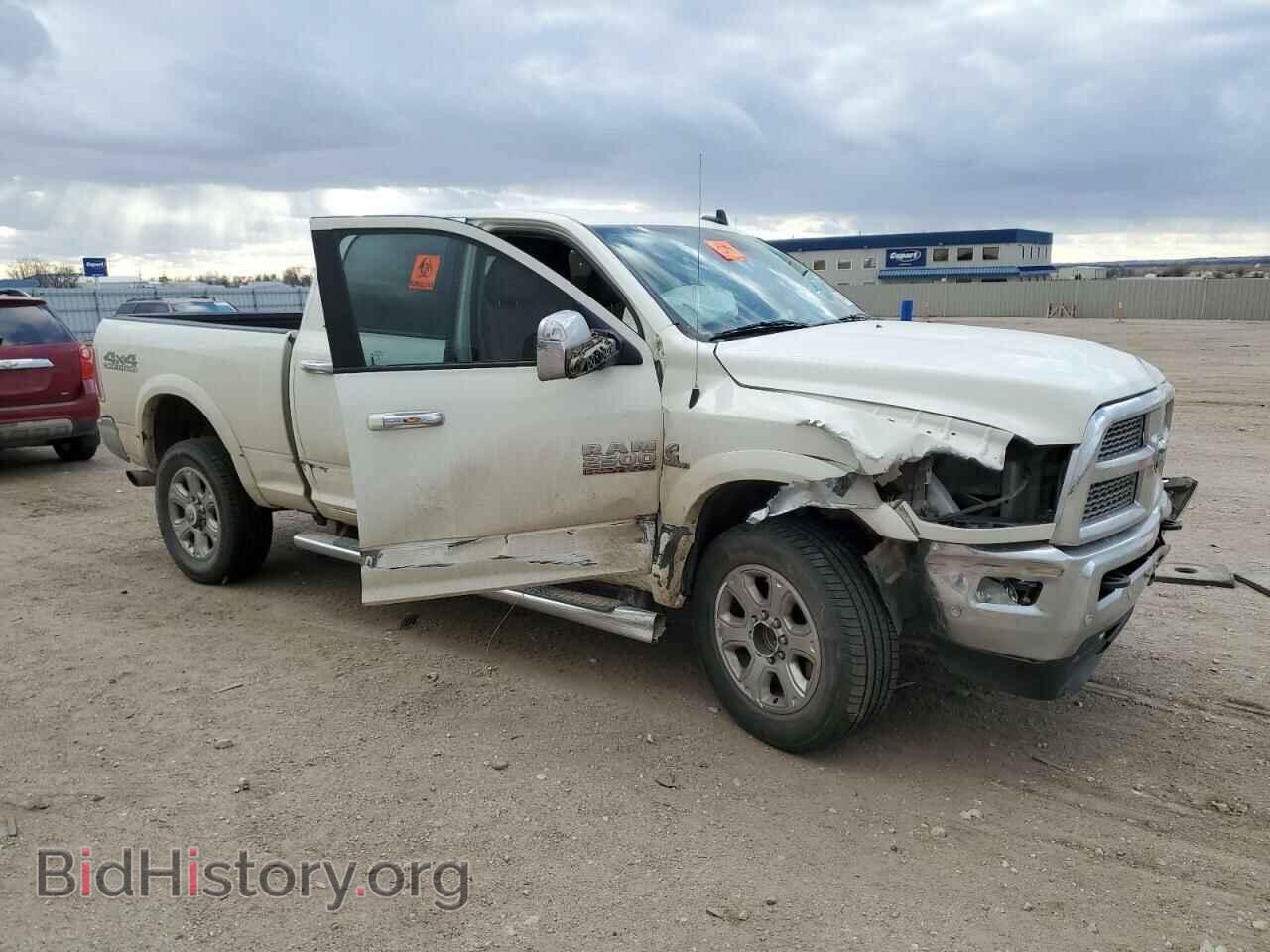 2017 RAM 2500 - VIN: 3C6UR5FL2HG720596 - Photo 4