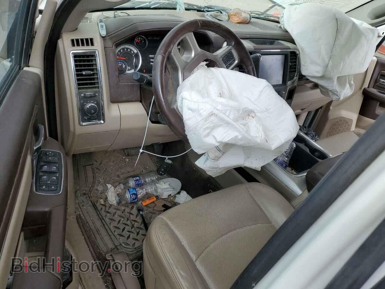 2017 RAM 2500 - VIN: 3C6UR5FL2HG720596 - Photo 8