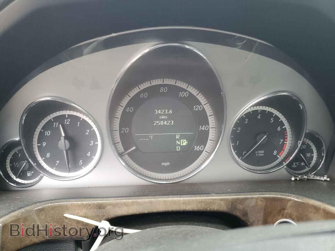 2010 MERCEDES-BENZ E-CLASS - VIN: WDDHF5GB1AA122020 - Фото 9