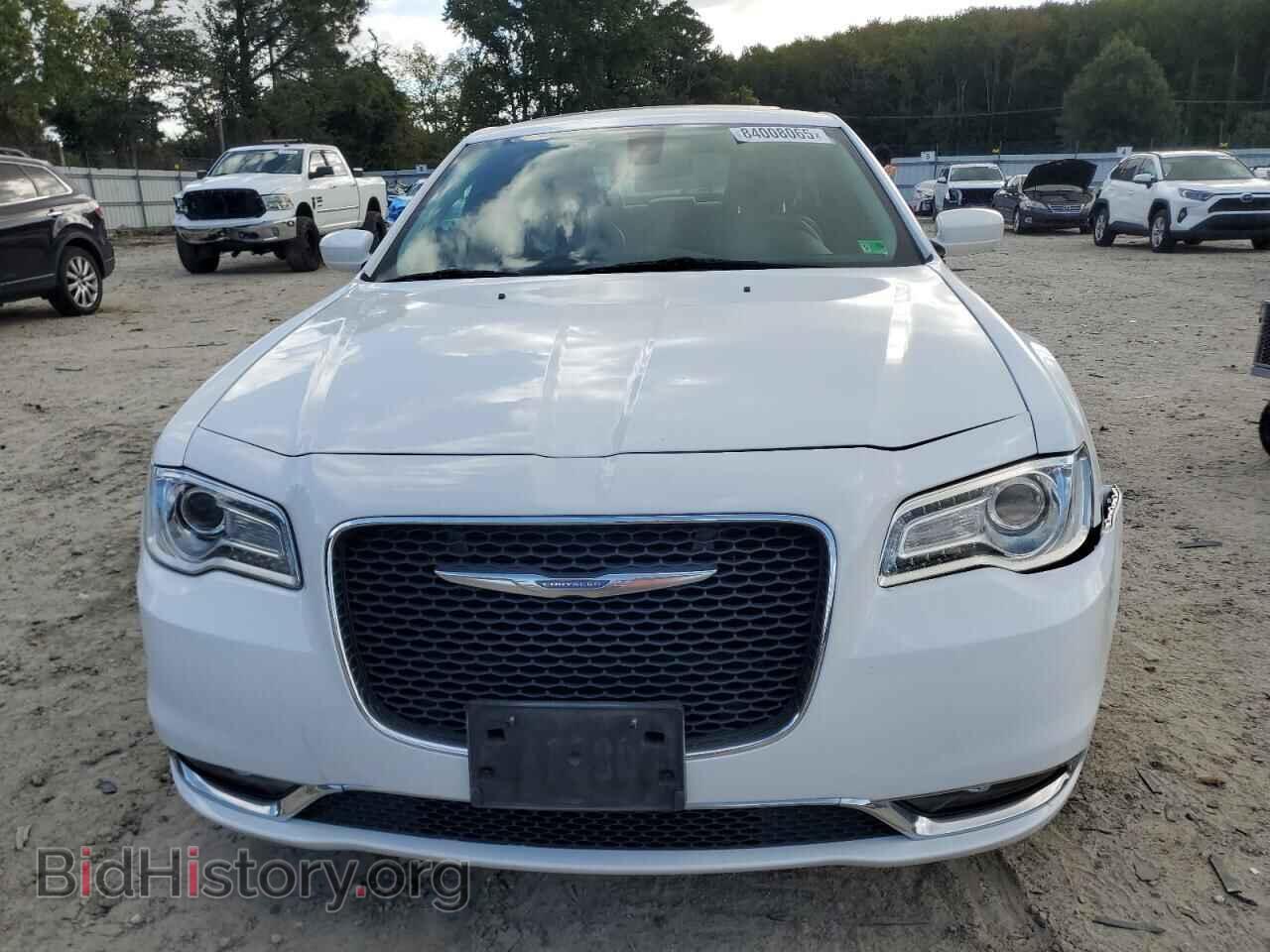 2016 CHRYSLER 300 - VIN: 2C3CCAAG6GH358347 - Фото 5