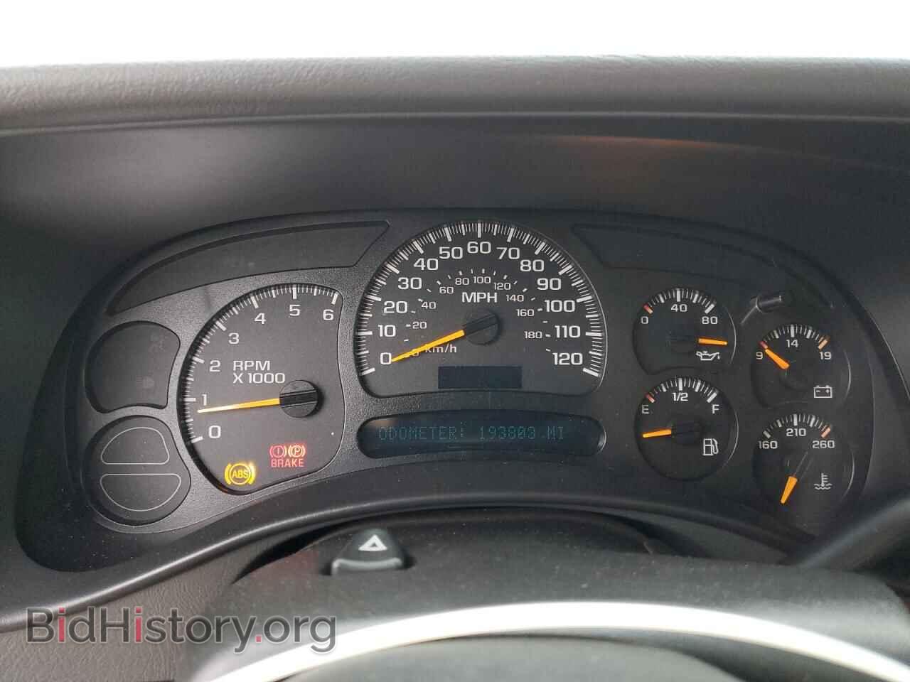 2005 GMC SIERRA - VIN: 2GTEC19T851144178 - Фото 9