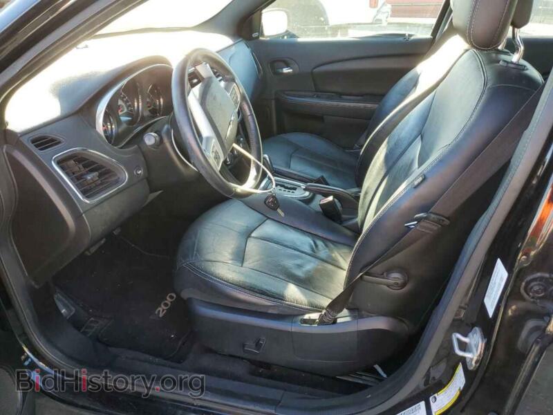 2013 Chrysler 200 (VIN 1C3CCBCG1DN623634) — photo 7 of 12