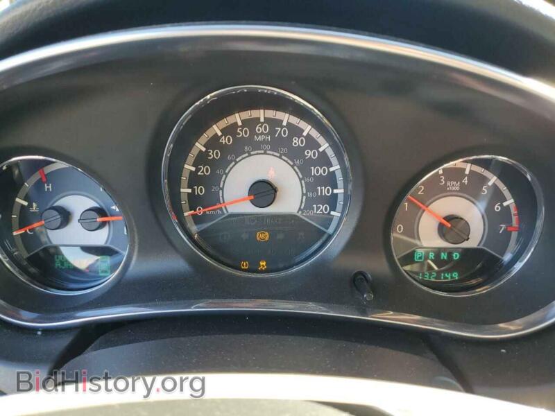 2013 Chrysler 200 (VIN 1C3CCBCG1DN623634) — photo 9 of 12