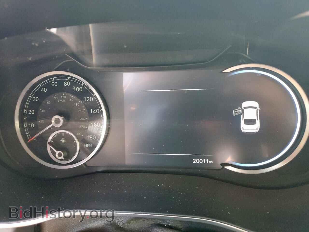 2025 GENESIS G70 BASE - VIN: KMTG34SC2SU148216 - Photo 9