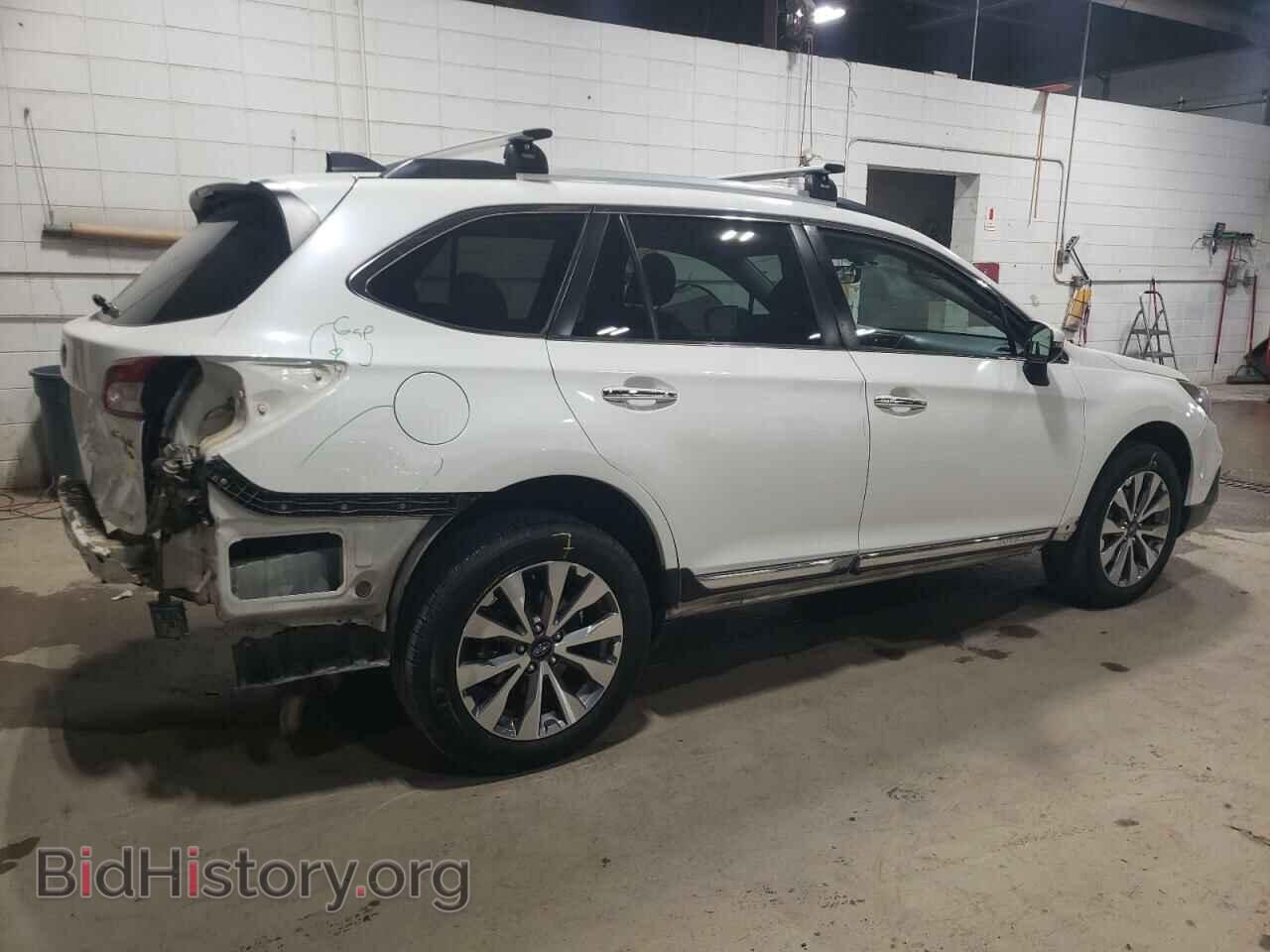2019 SUBARU OUTBACK - VIN: 4S4BSETC6K3223386 - Фото 3
