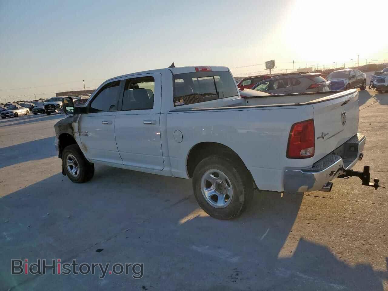 2015 RAM 1500 - VIN: 1C6RR7LT1FS757831 - Фото 2
