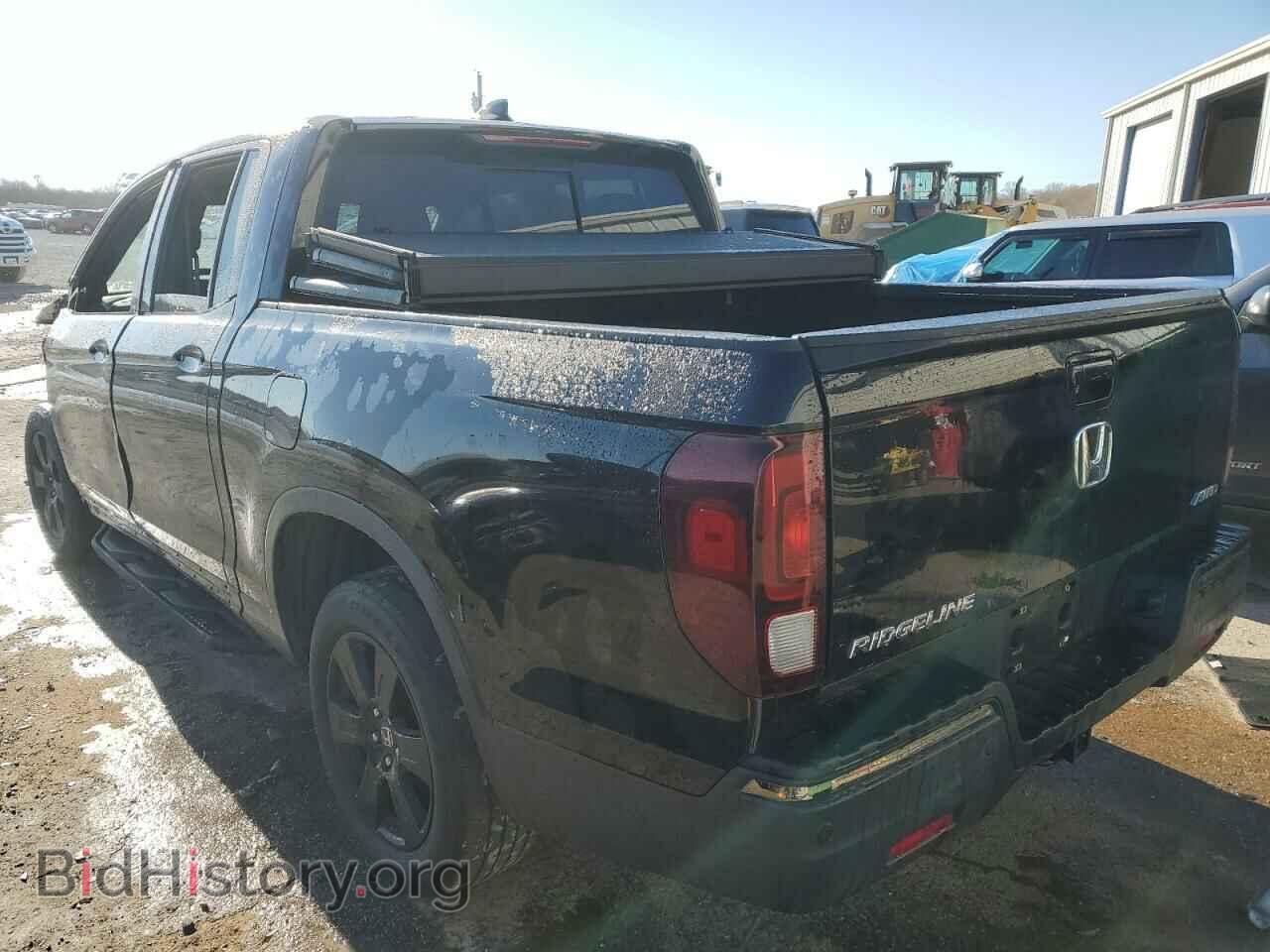2019 HONDA RIDGELINE - VIN: 5FPYK3F82KB035968 - Фото 2