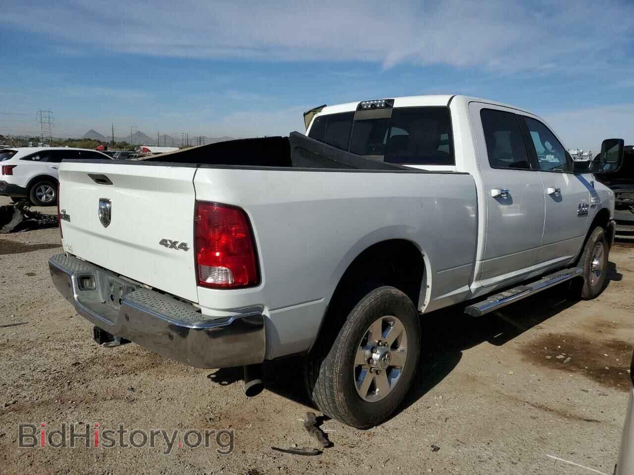 2014 RAM All Models - VIN: 3C6UR5DJ7EG237392 - Фото 3