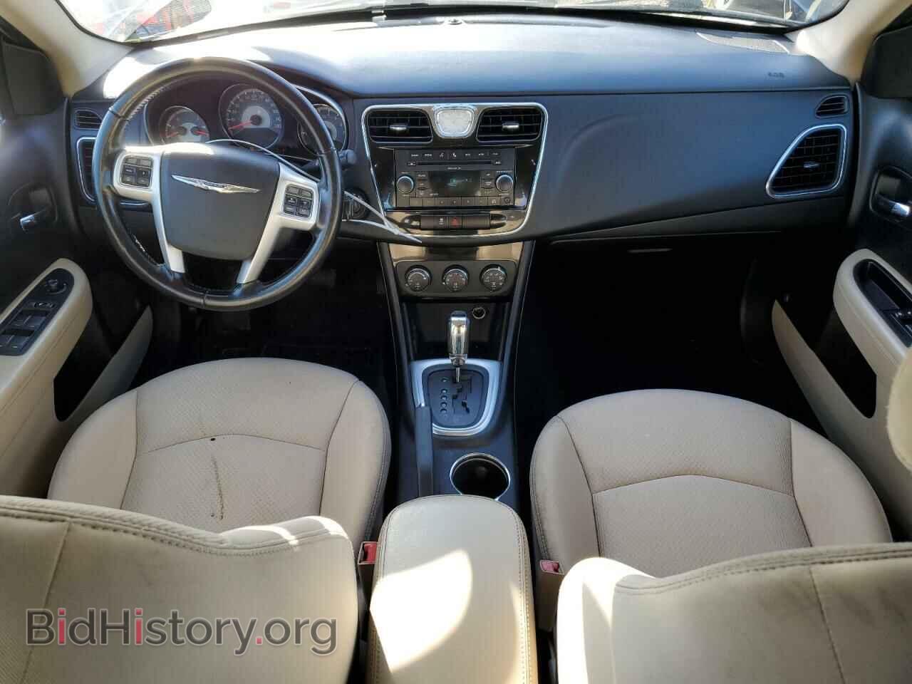 2011 CHRYSLER 200 - VIN: 1C3BC1FB1BN568735 - Фото 8