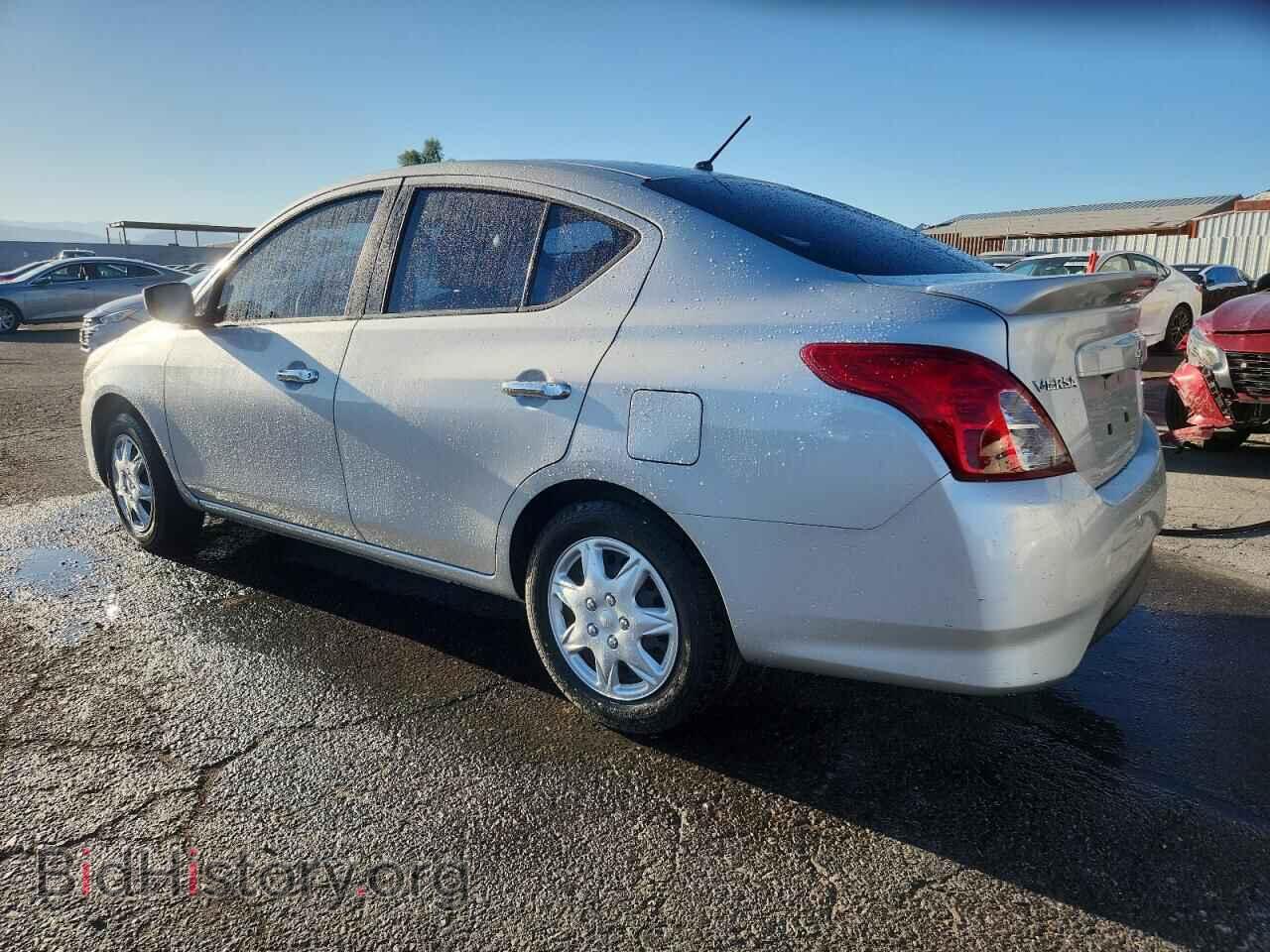 2019 NISSAN VERSA - VIN: 3N1CN7AP3KL843900 - Фото 2