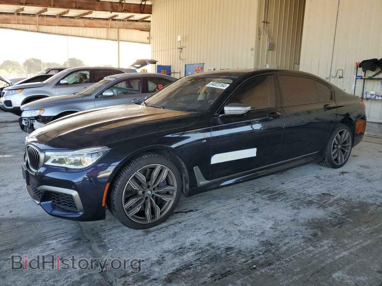 Photo WBA7H6C55KG614986 - BMW M7 2019