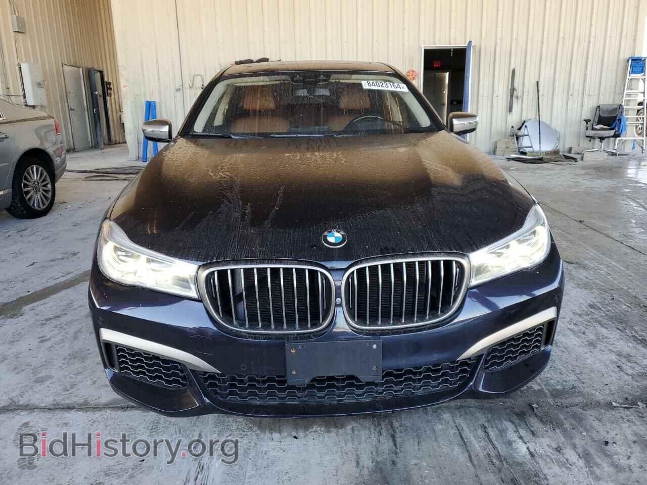 2019 BMW M7 - VIN: WBA7H6C55KG614986 - Фото 5