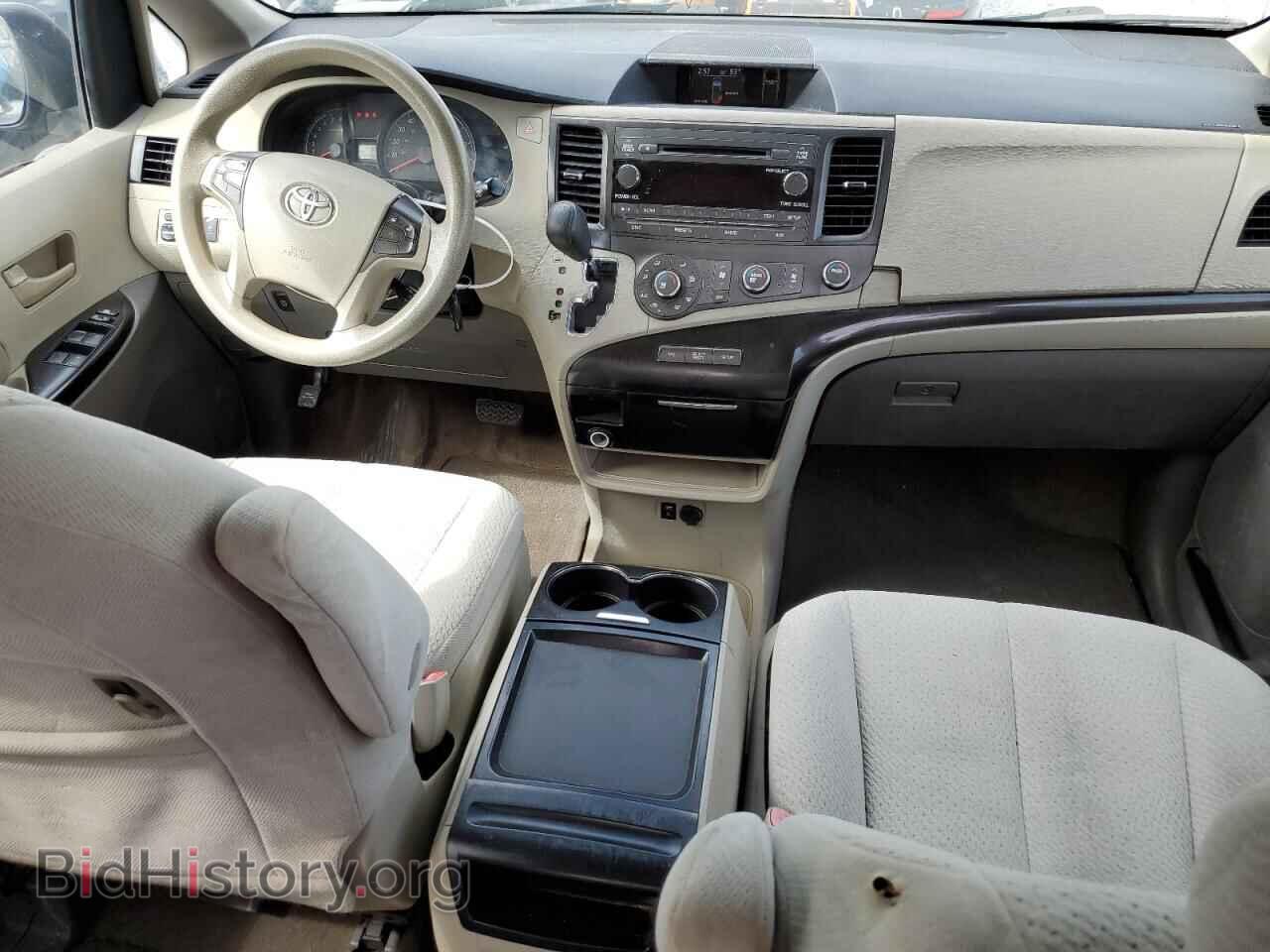 2011 TOYOTA All Models - VIN: 5TDKK3DC7BS124890 - Фото 8