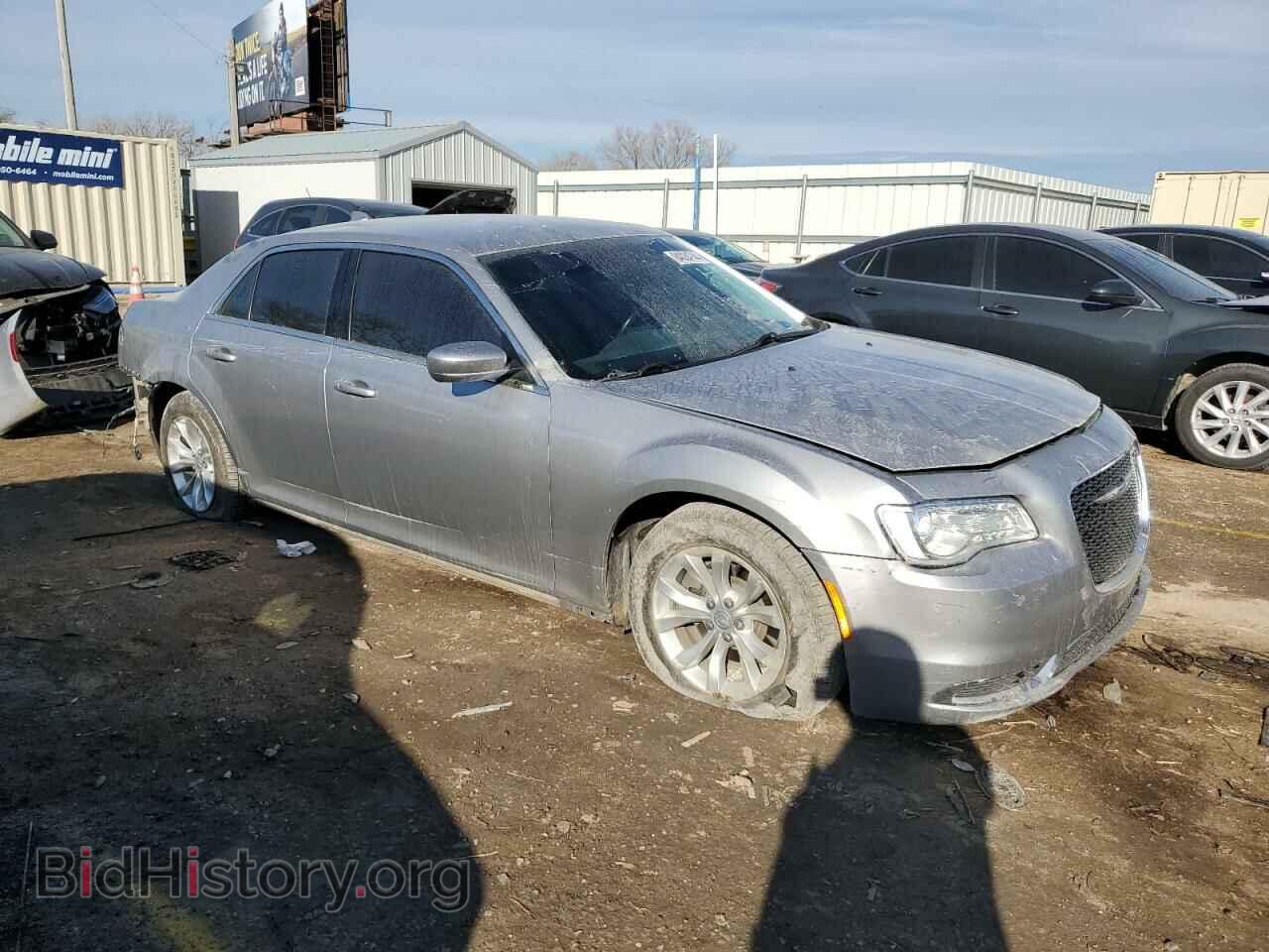 2015 CHRYSLER 300 - VIN: 2C3CCAAG0FH931421 - Фото 4