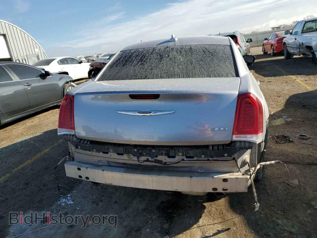 2015 CHRYSLER 300 - VIN: 2C3CCAAG0FH931421 - Фото 6
