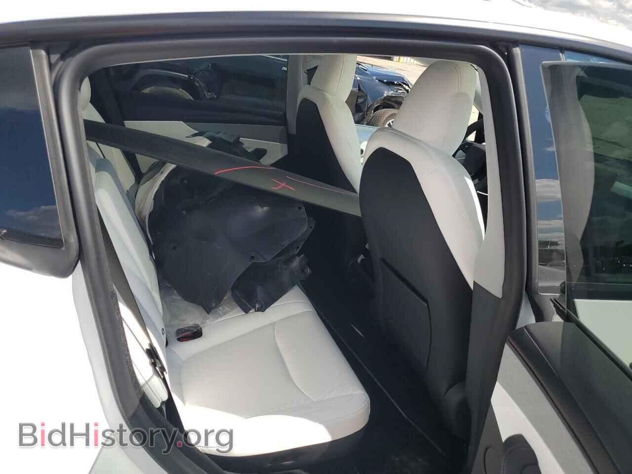 2026 TESLA MODEL Y - VIN: 7SAYGDEE7TA459591 - Фото 10
