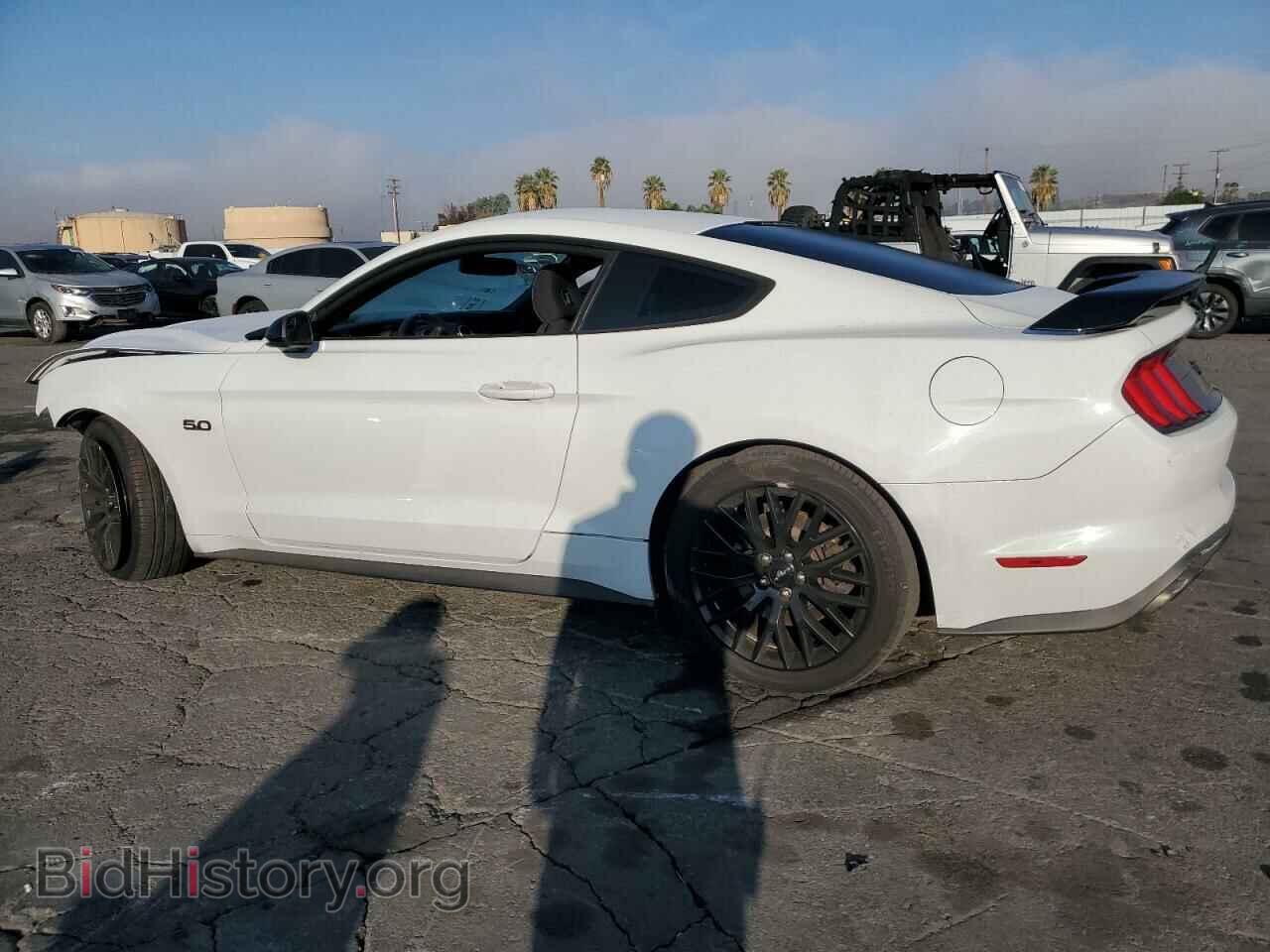 2018 FORD MUSTANG - VIN: 1FA6P8CF9J5108759 - Фото 2