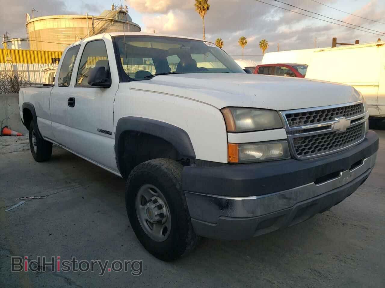 2005 CHEVROLET ALL Models - VIN: 1GCHC29U75E129973 - Фото 4