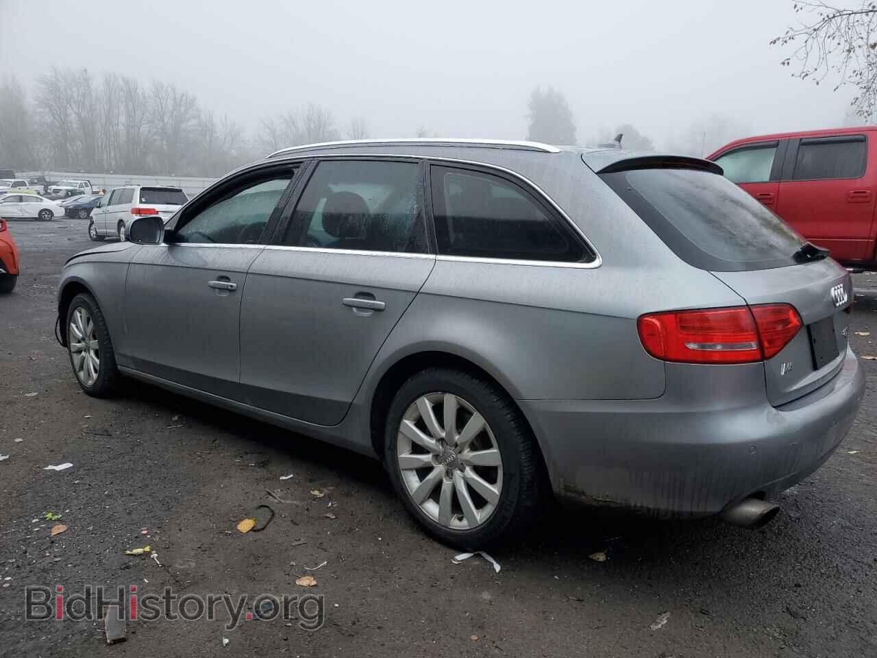 2011 AUDI A4 - VIN: WAUWFAFL3BA070666 - Фото 2