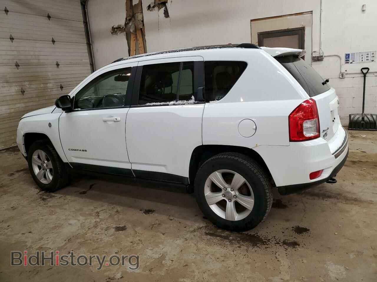 2011 JEEP COMPASS - VIN: 1J4NF5FB4BD263947 - Photo 2