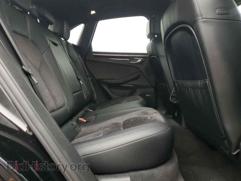 2017 Porsche MACAN (VIN WP1AA2A58HLB04834) — photo 11 of 13
