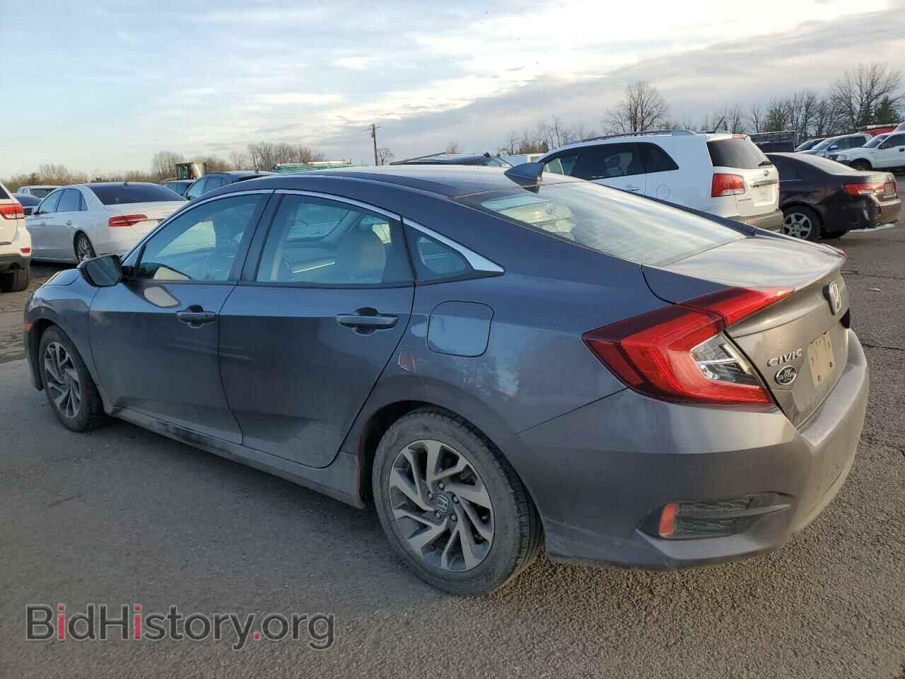 2018 HONDA CIVIC - VIN: 2HGFC2F75JH512126 - Фото 2