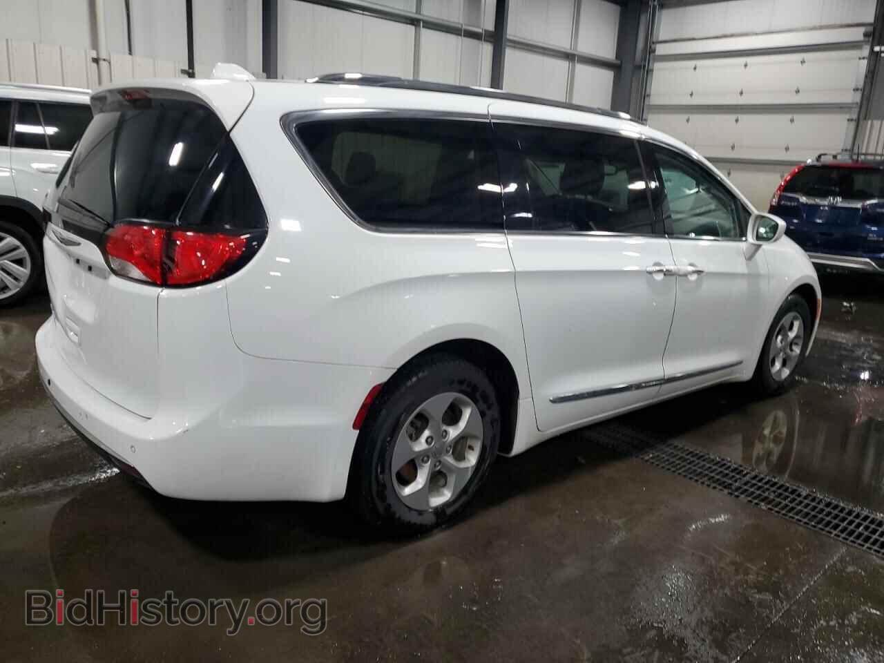 2017 CHRYSLER PACIFICA - VIN: 2C4RC1EG6HR622405 - Photo 3