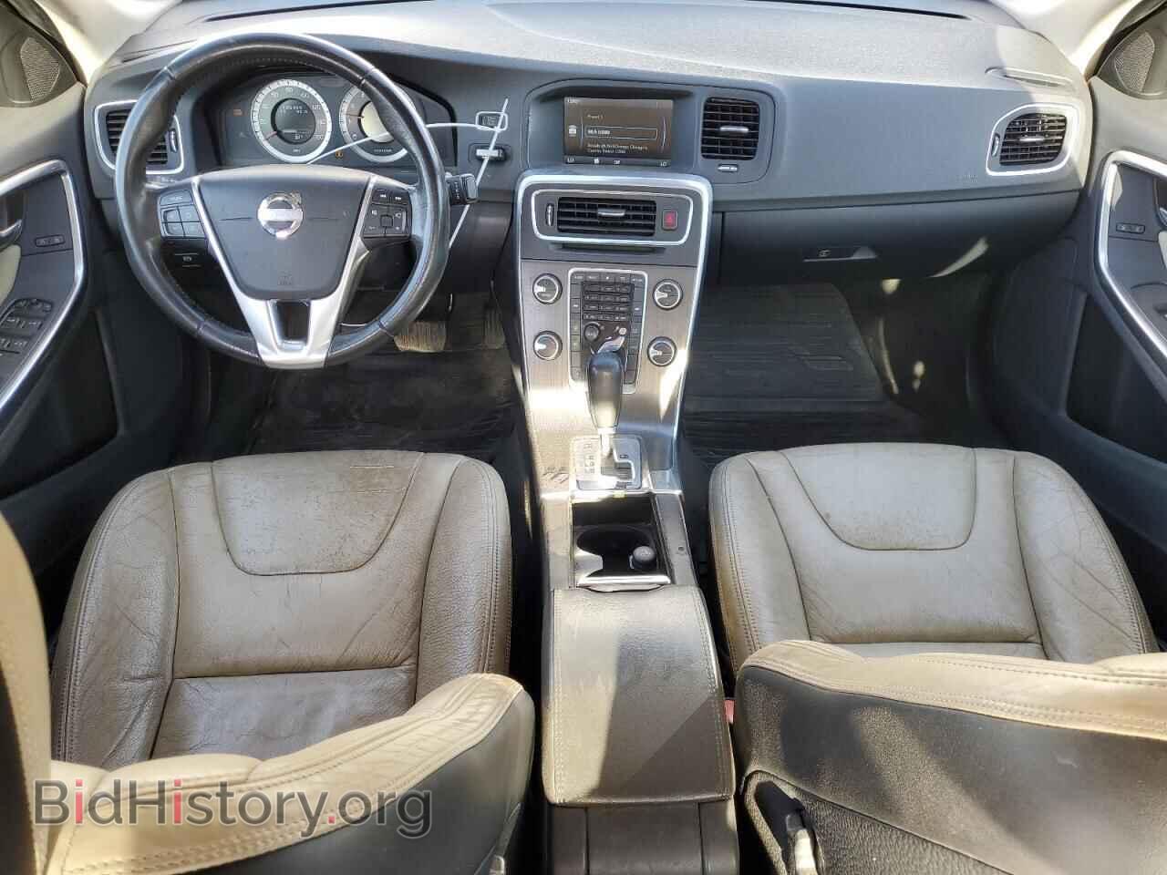 2011 VOLVO S60 - VIN: YV1902FH5B2012016 - Фото 8