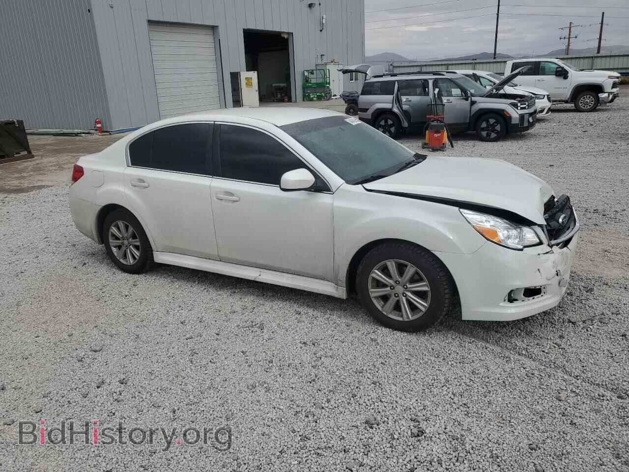 2011 SUBARU LEGACY - VIN: 4S3BMBB63B3217201 - Фото 4