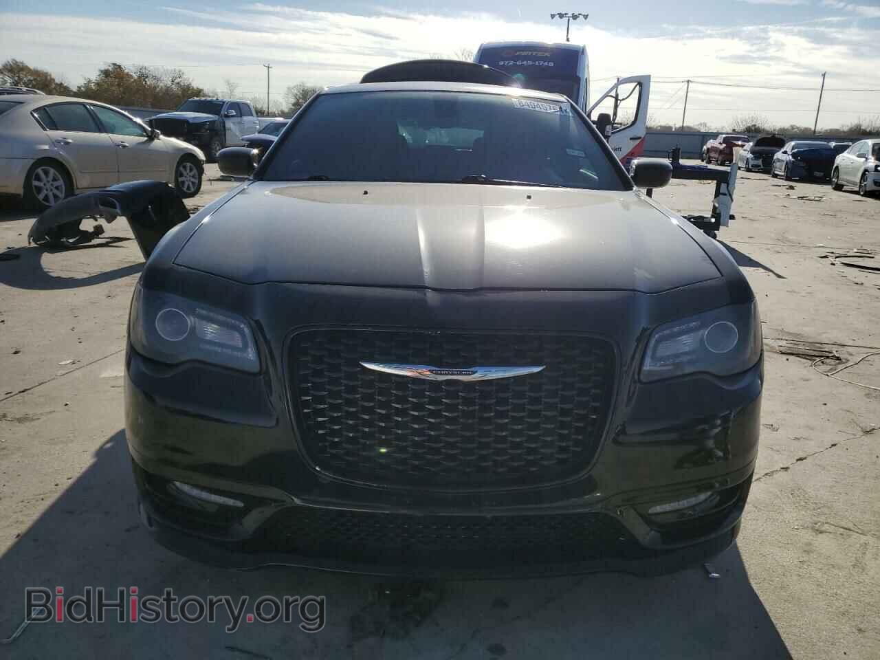 2018 CHRYSLER 300 - VIN: 2C3CCABG9JH239830 - Фото 5