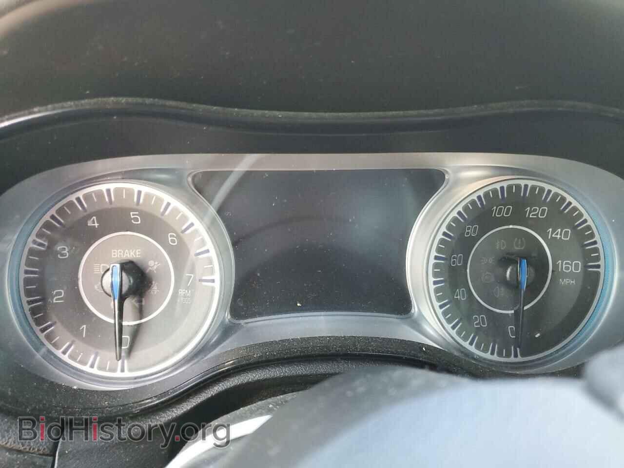 2018 CHRYSLER 300 - VIN: 2C3CCABG9JH239830 - Фото 9