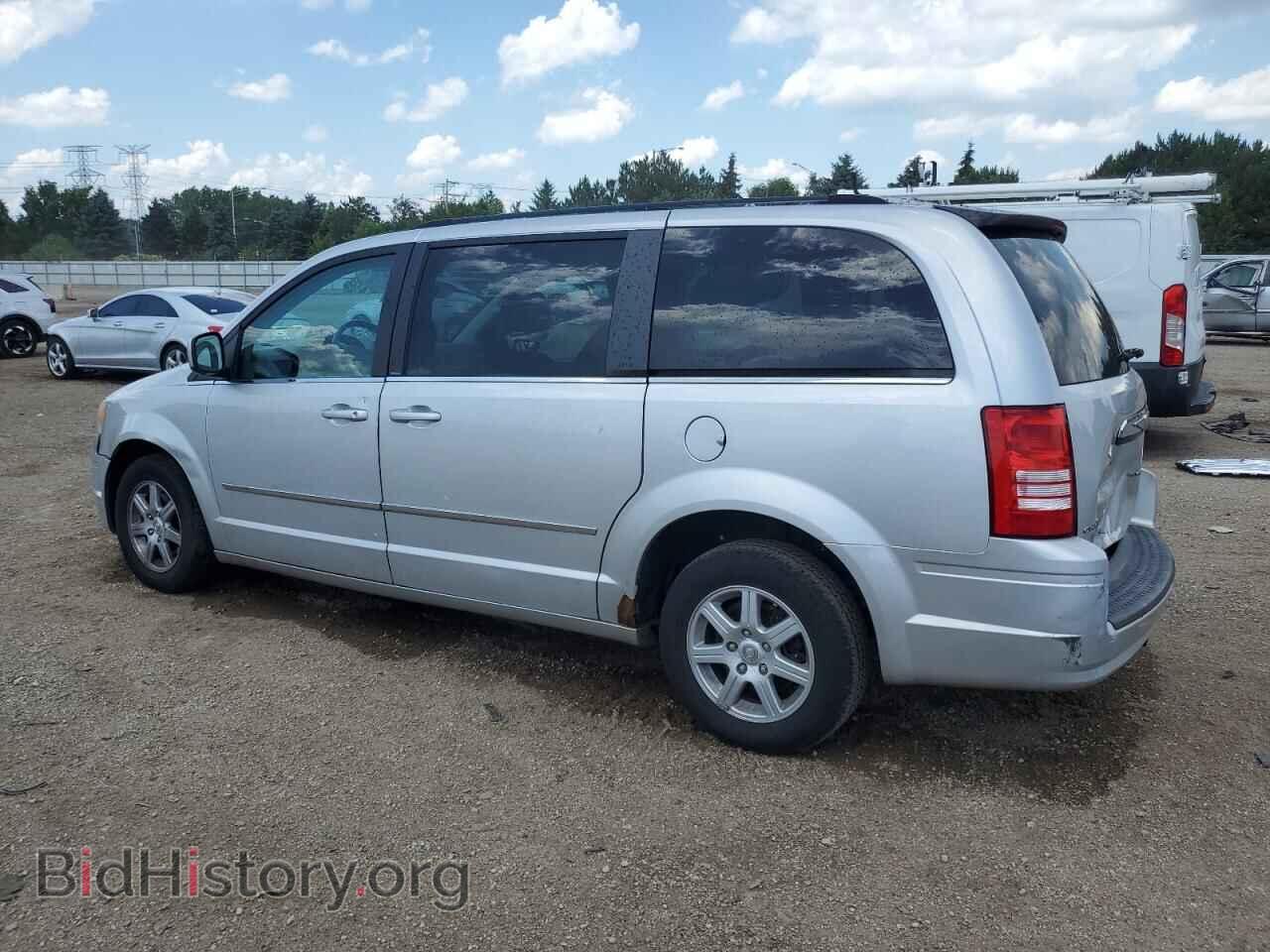2010 CHRYSLER MINIVAN - VIN: 2A4RR5D12AR221470 - Фото 2