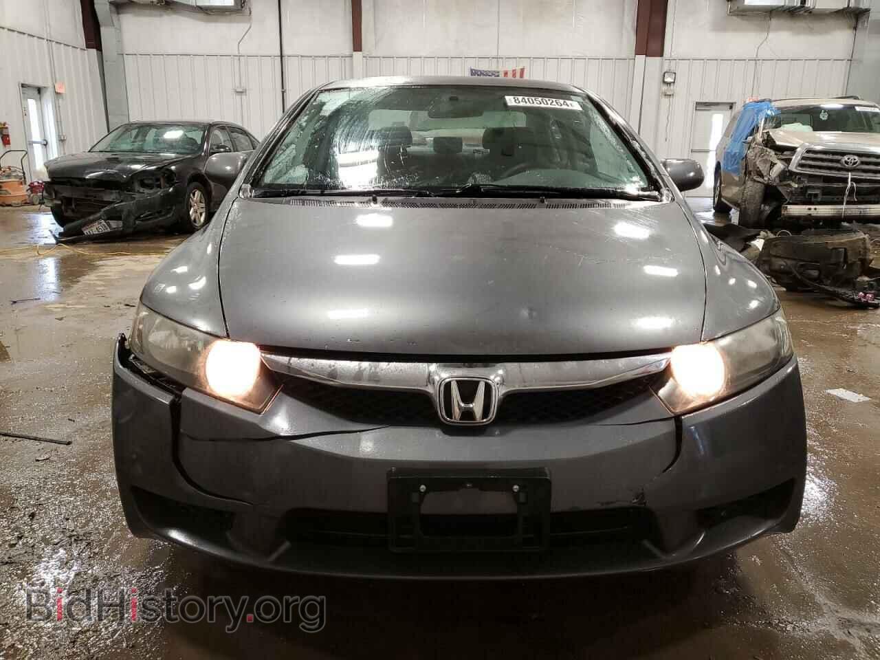 2010 HONDA CIVIC - VIN: 19XFA1F65AE017703 - Фото 5