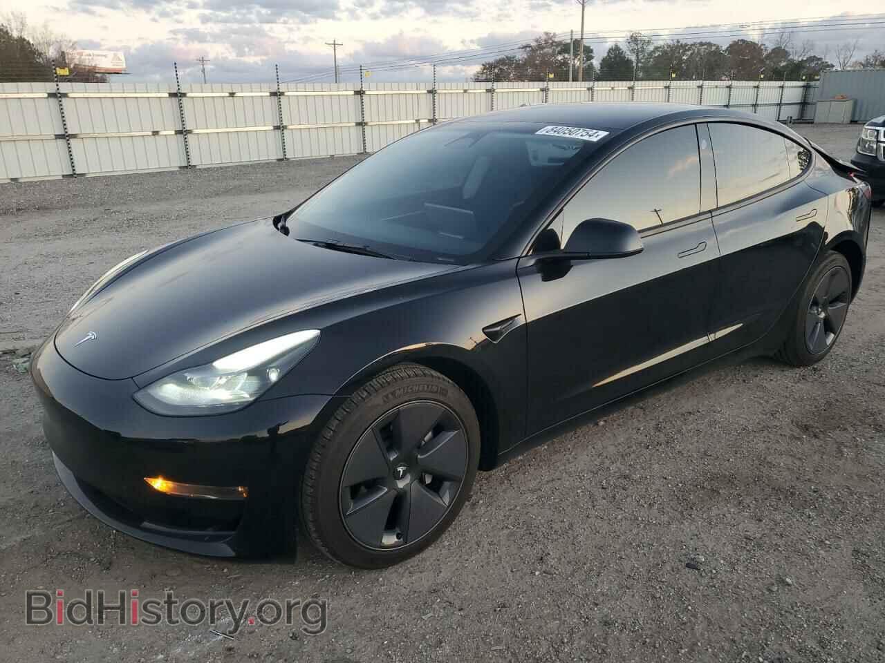 Photo 5YJ3E1EBXPF633261 - TESLA MODEL 3 2023