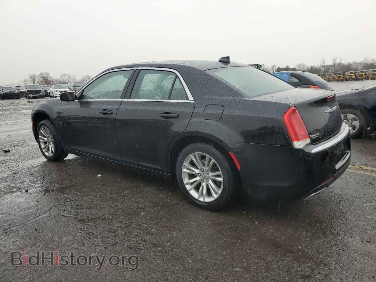 2016 CHRYSLER 300 - VIN: 2C3CCAAG7GH307780 - Фото 2
