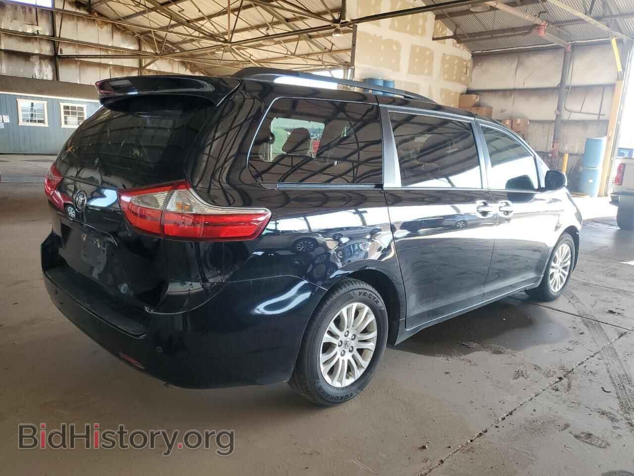 2017 TOYOTA All Models - VIN: 5TDYZ3DCXHS808251 - Фото 3