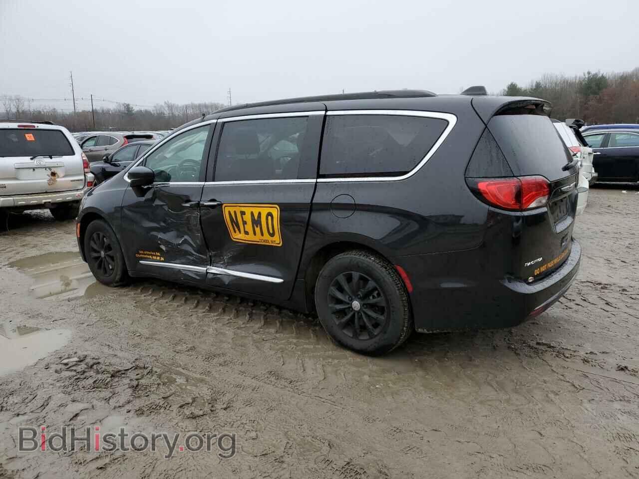2017 CHRYSLER PACIFICA - VIN: 2C4RC1BG9HR832128 - Фото 2