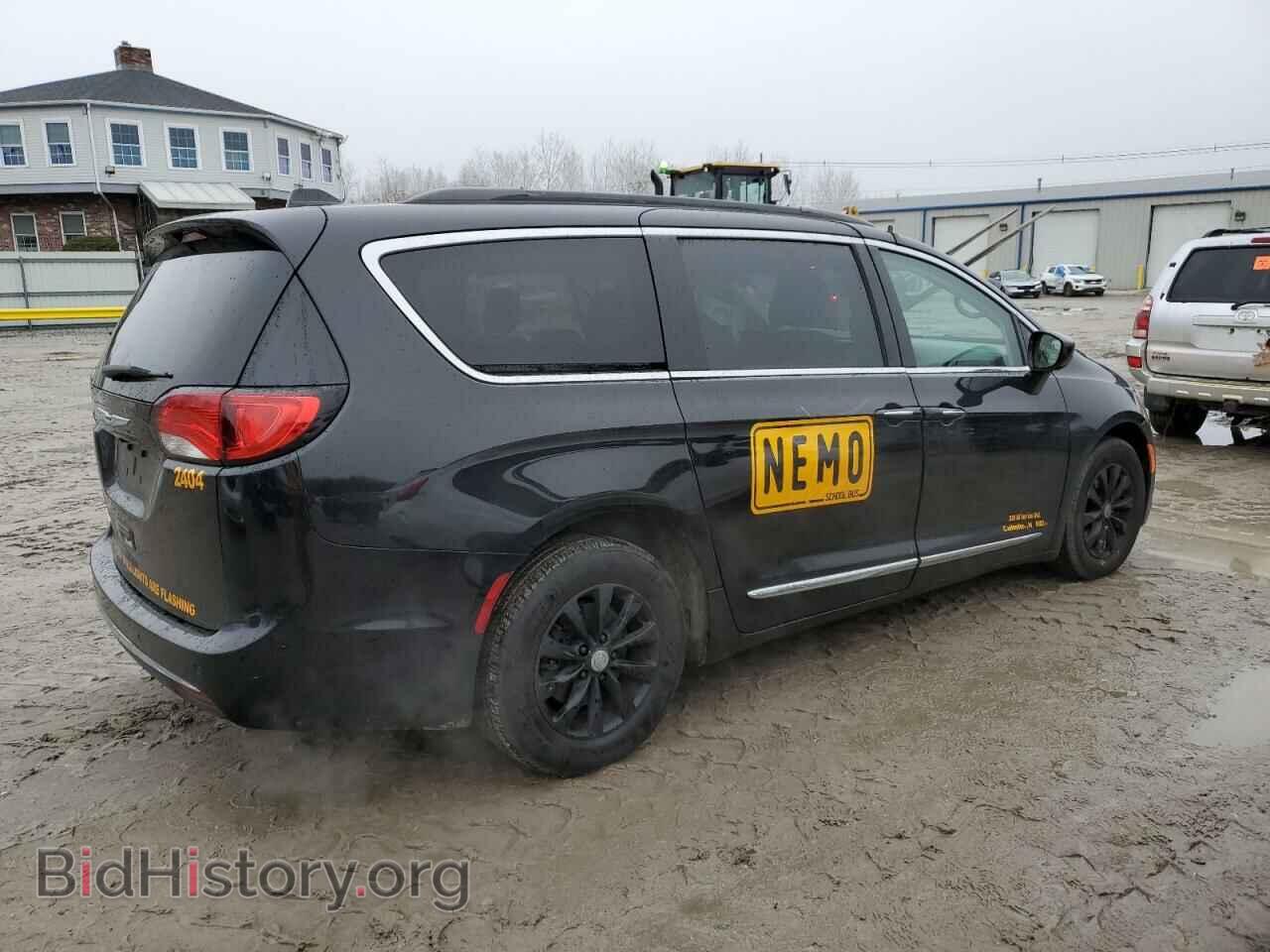 2017 CHRYSLER PACIFICA - VIN: 2C4RC1BG9HR832128 - Фото 3