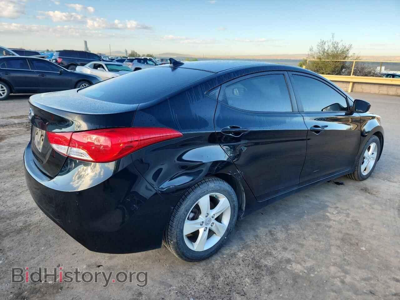2012 HYUNDAI ELANTRA - VIN: 5NPDH4AE2CH082879 - Фото 3