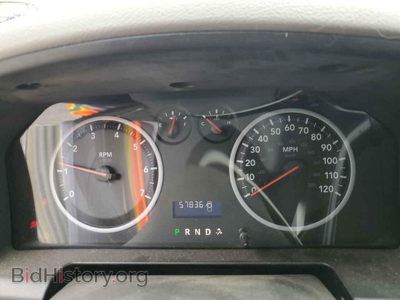 2010 DODGE All Models - VIN: 1D7RB1GT8AS237614 - Фото 9