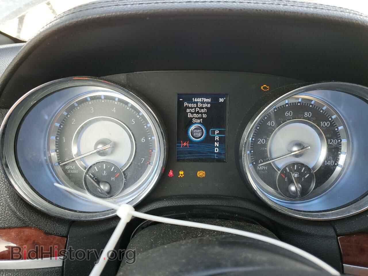 2013 CHRYSLER 300 - VIN: 2C3CCAAG6DH614000 - Фото 9